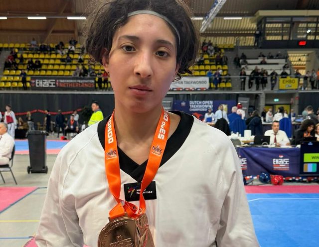 HDe8bRAXkAAv97w
